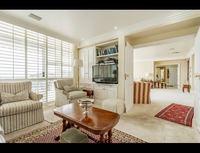 3 BEDROOM APARTMENT FOR SALE IN MORNINGSIDE